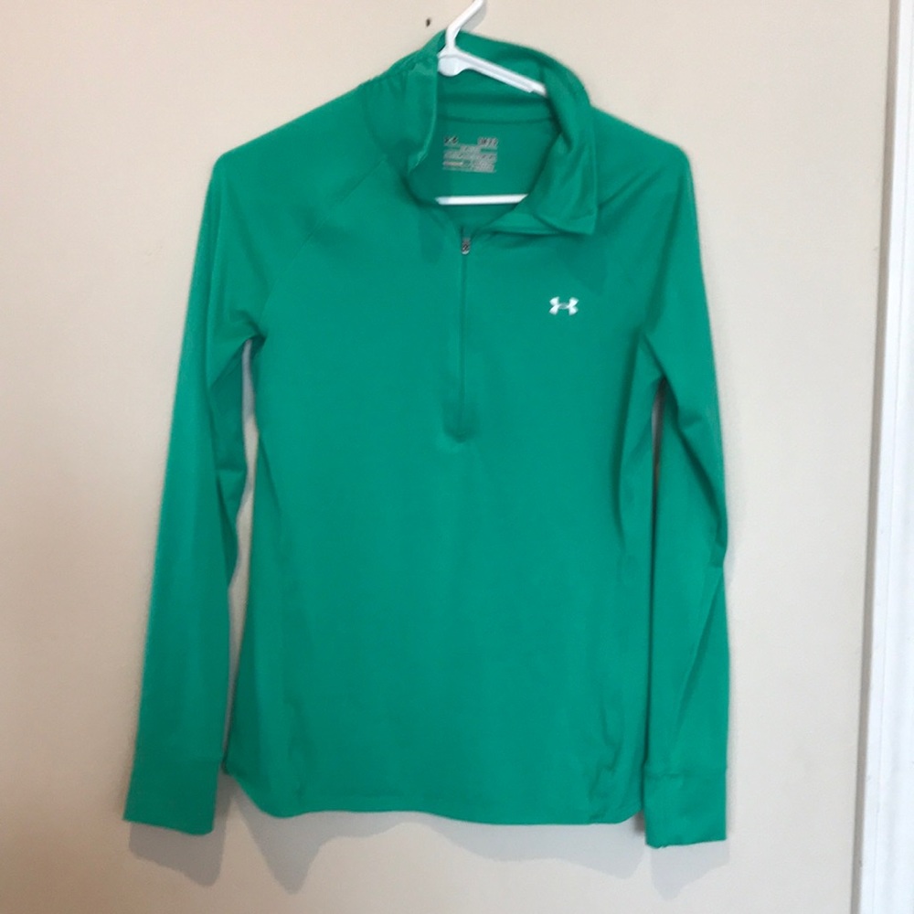Under Armour dri-fit semi-fitted running shirt